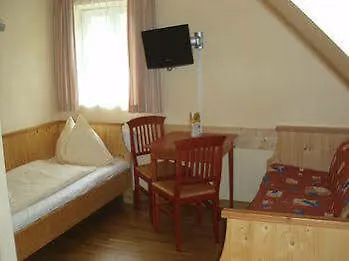 Jufa Отель 3*