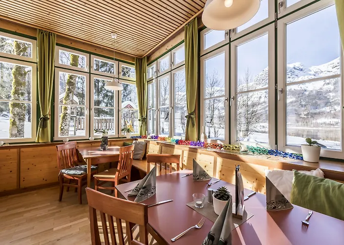 格伦德尔湖jufa酒店 酒店