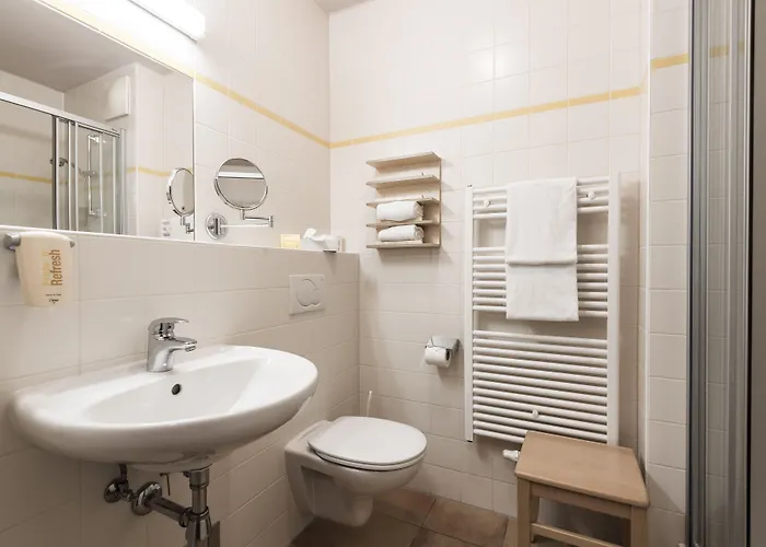 格伦德尔湖jufa酒店 格伦德尔湖